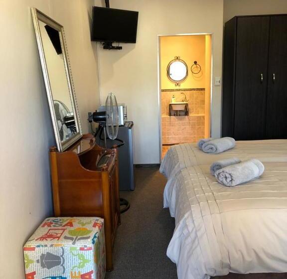 בית מלון כפרי The Water Wheel