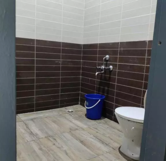 Oyo Hotel Andaaz Residnecy