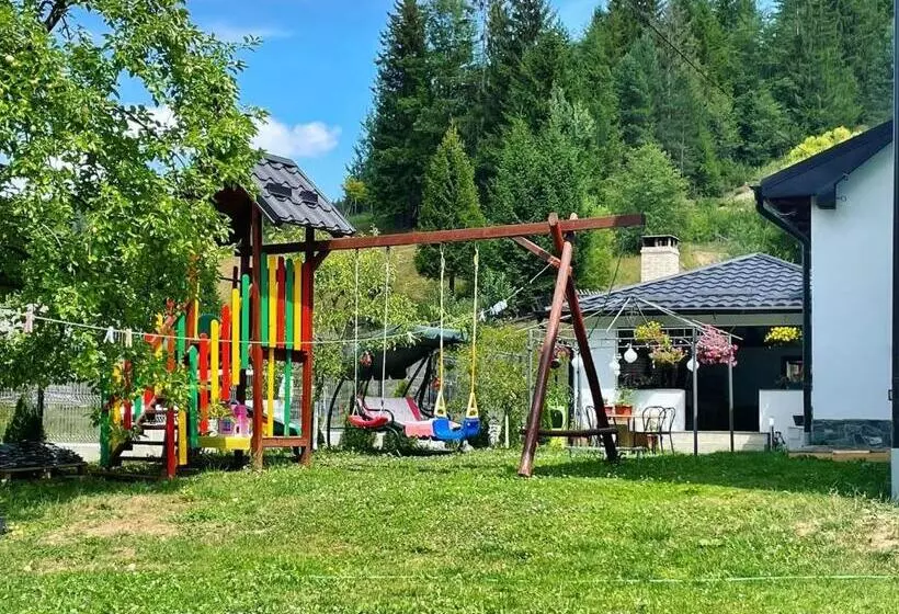 پانسیون Bucovina Inn