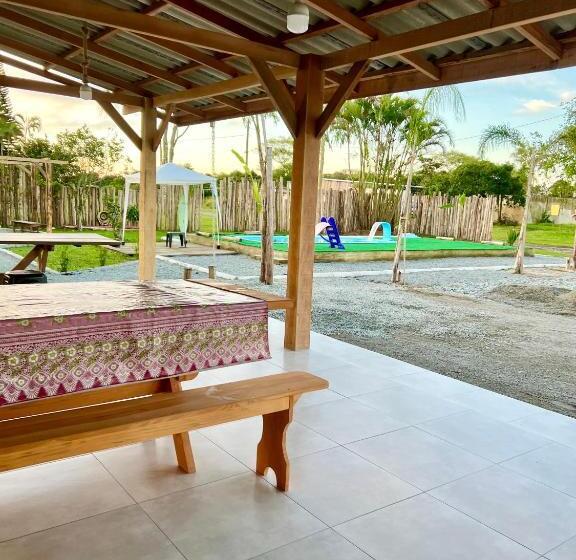 بنسيون Container Suítes Recanto Monte Trigo