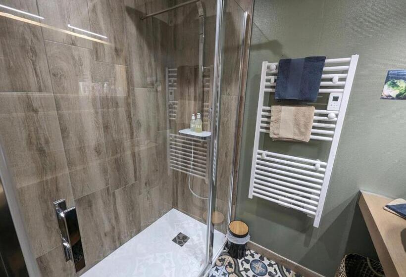 پانسیون Le Champ Des Sources