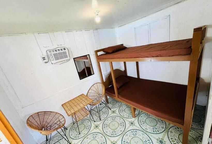 Seaside Hostel Malapascua