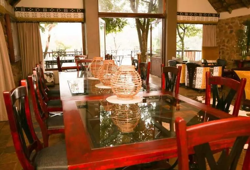 ベッドアンドブレックファースト Entabeni Mountain Lodges