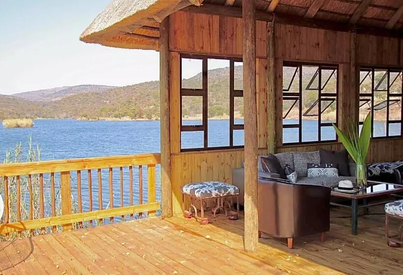 ベッドアンドブレックファースト Entabeni Mountain Lodges