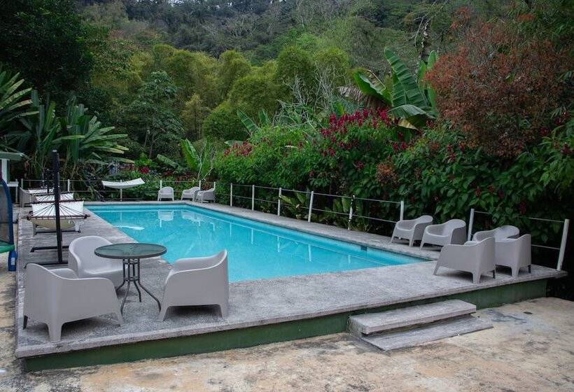 Cerveceria James Hotel Y Spa