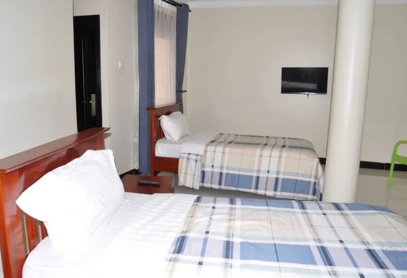 De'place Hotel Hoima
