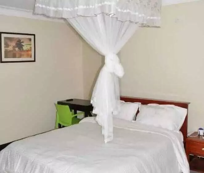 De'place Hotel Hoima