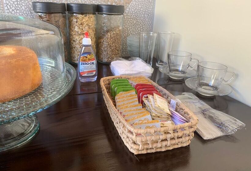 Хостел Pousada Flor De Geriba