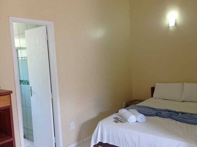 Хостел Pousada Flor De Geriba