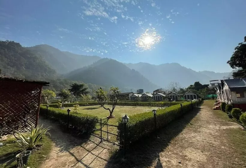 ホテル Camp Brook   Luxury Camping In Rishikesh