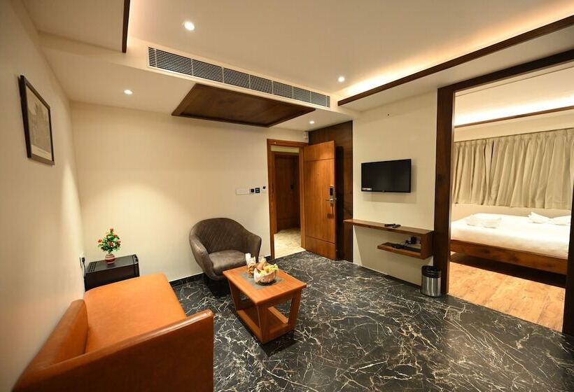 Hotel Chithara Comforts
