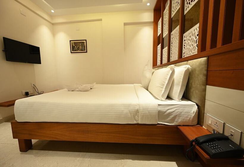 Hotel Chithara Comforts