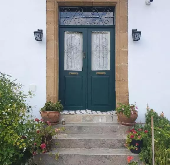 ホテル Dervise Mehmet Guest House