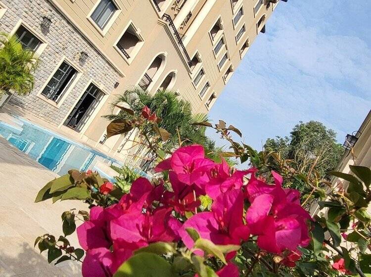 هتل Fontis Residences