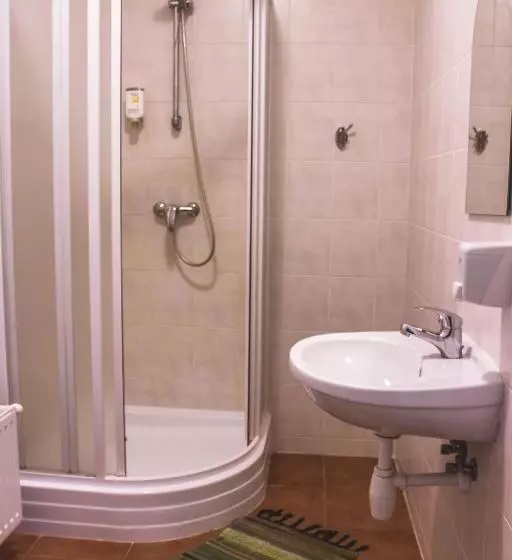 هتل Guesthouse četri Vēji