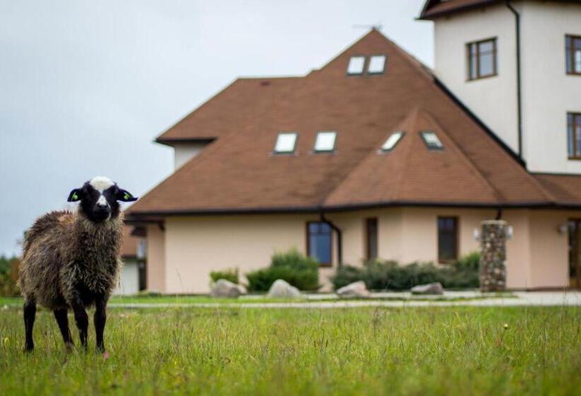 هتل Guesthouse četri Vēji