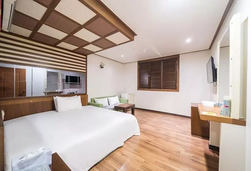 Hotelli Namhae Cinema