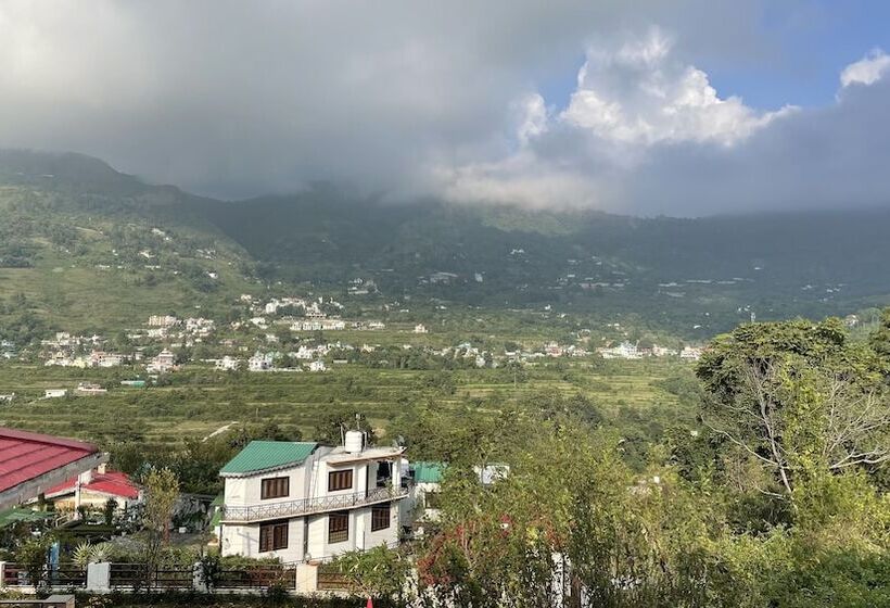 هتل Sangita Resorts Naukuchiatal