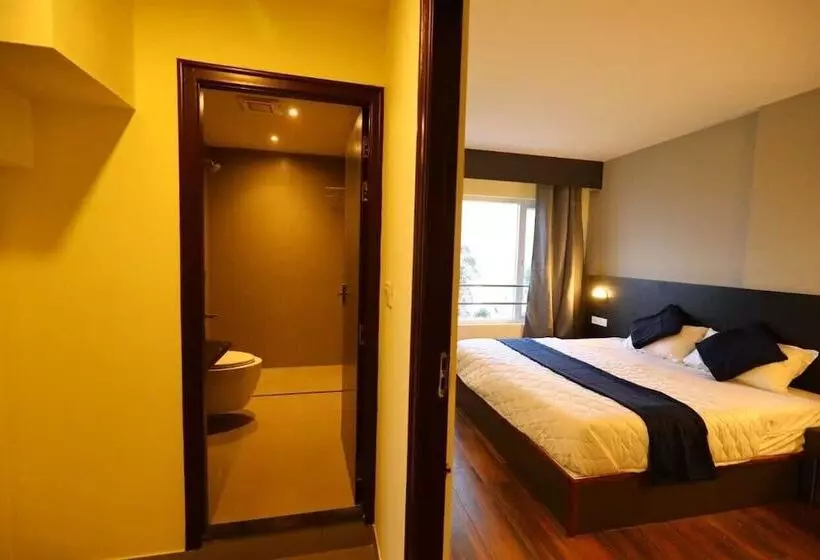 ホテル Skr Sivabhagya Adventure Suites