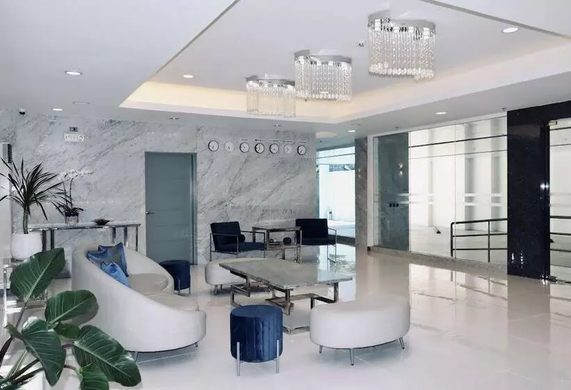 Stacia Hotel Powered By Cocotel