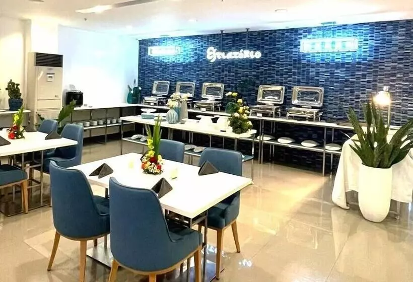 Stacia Hotel Powered By Cocotel