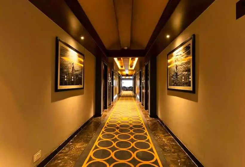 ホテル The Vintage Srinagar At Dal Lake