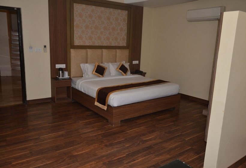 בית מלון כפרי Tulip Tree