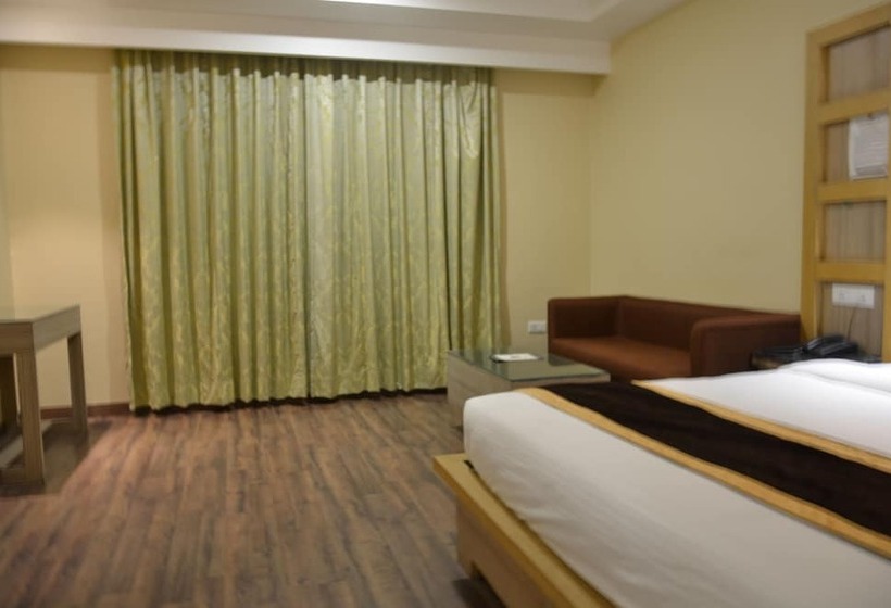 בית מלון כפרי Tulip Tree