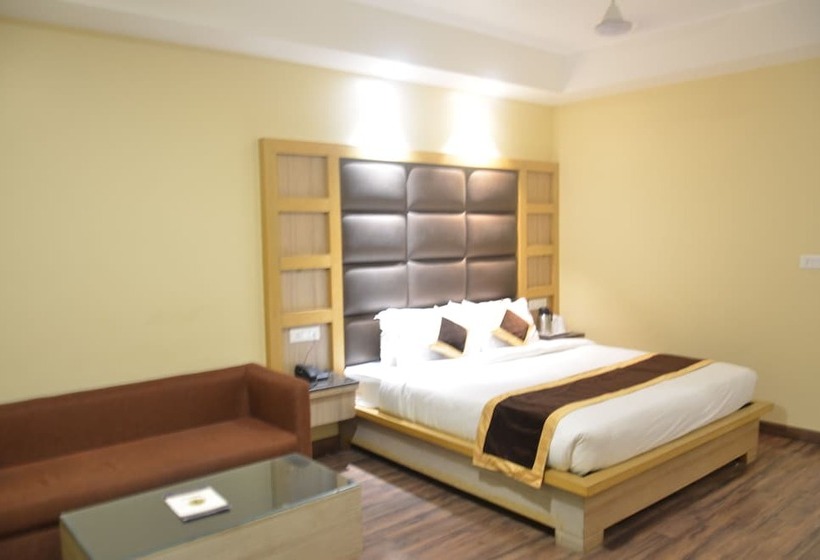 בית מלון כפרי Tulip Tree