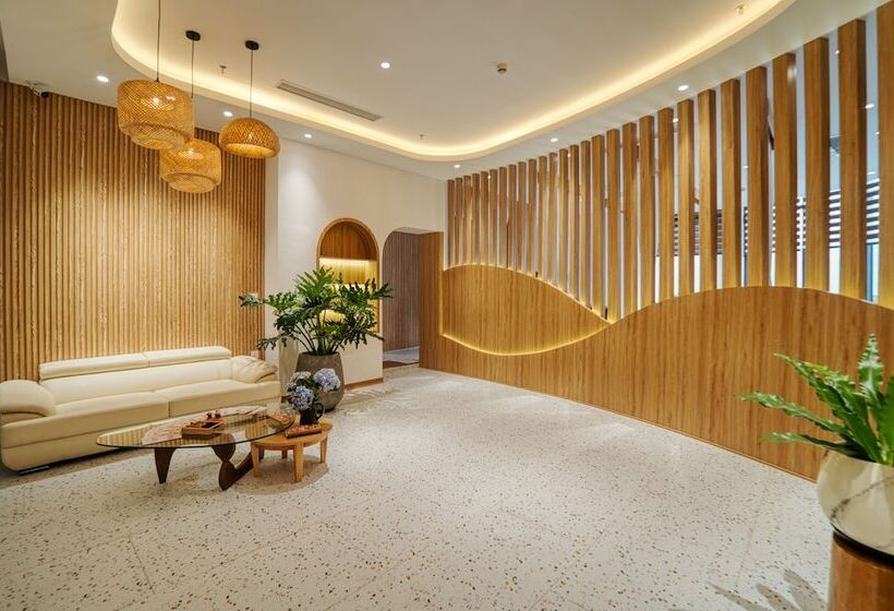 Lady Hill Sapa Resort