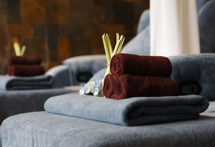 Lady Hill Sapa Resort