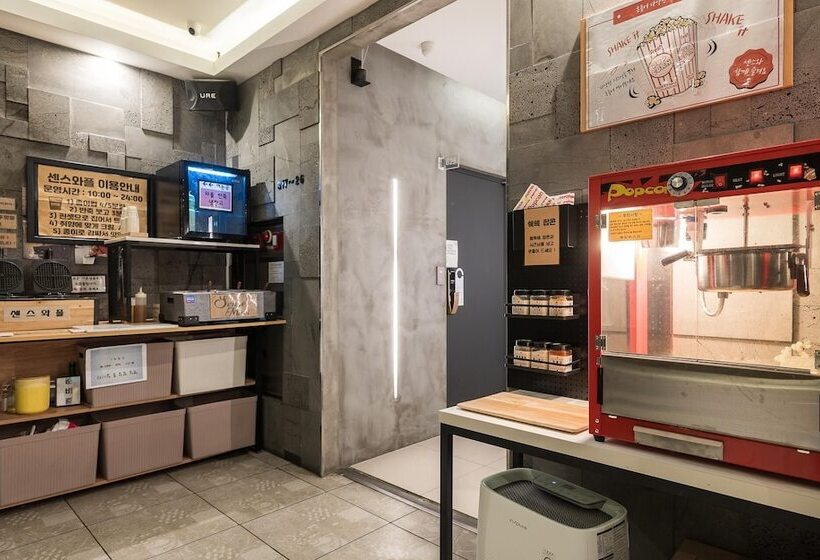 Motel Anshan Hotel Sense