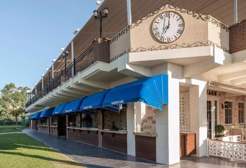 استراحتگاه Papillon Belvil Holiday Village