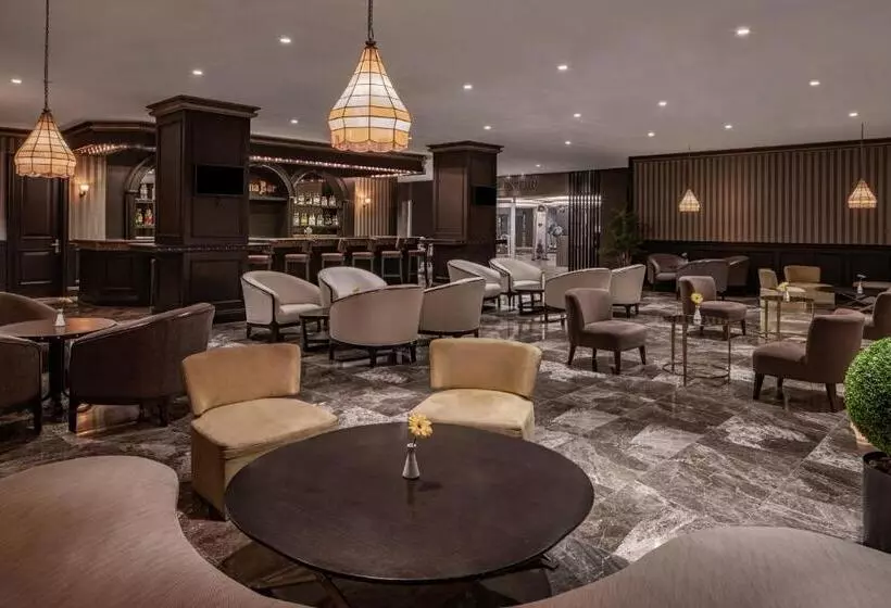 استراحتگاه Papillon Belvil Holiday Village