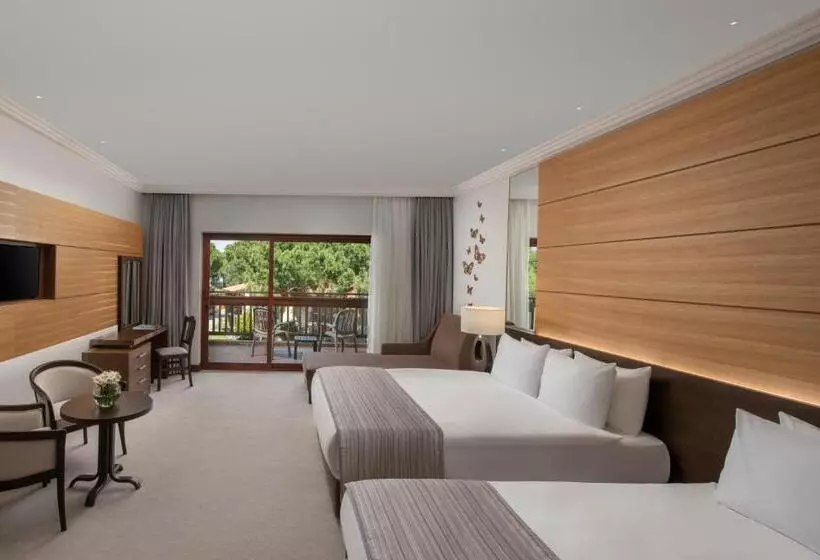 استراحتگاه Papillon Belvil Holiday Village