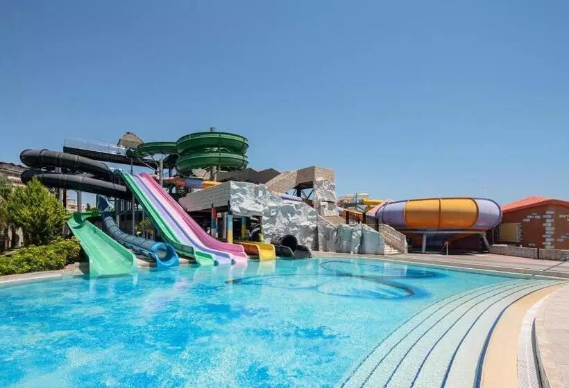 استراحتگاه Papillon Belvil Holiday Village