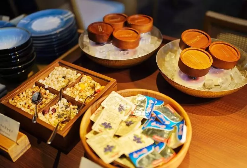 Lomakeskus Yihe Lake Shore Hotspring