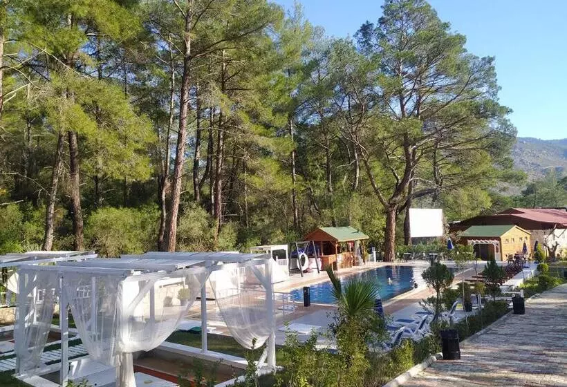 Babylontown Otel
