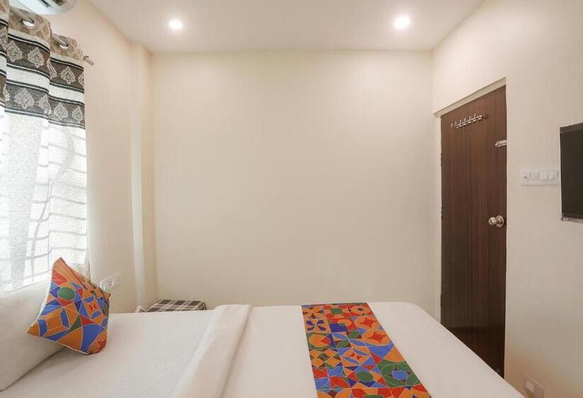 Hotel Fabexpress Shiva’s Inn