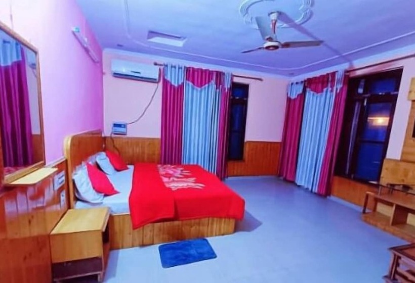 Hotel Himgiri Resort   Mandi