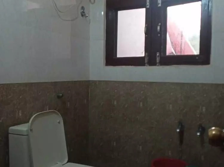 ホテル Himgiri Resort   Mandi