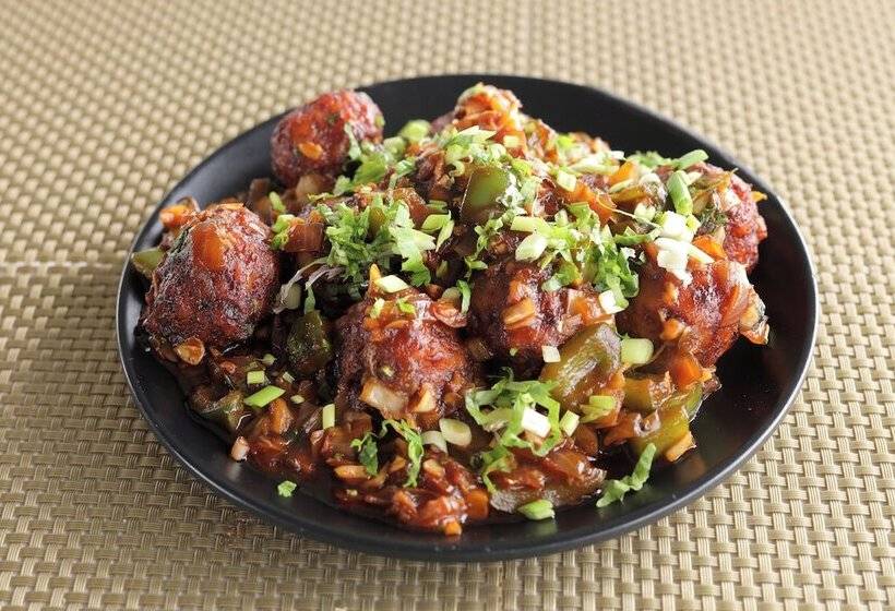 Отель Leena Resort