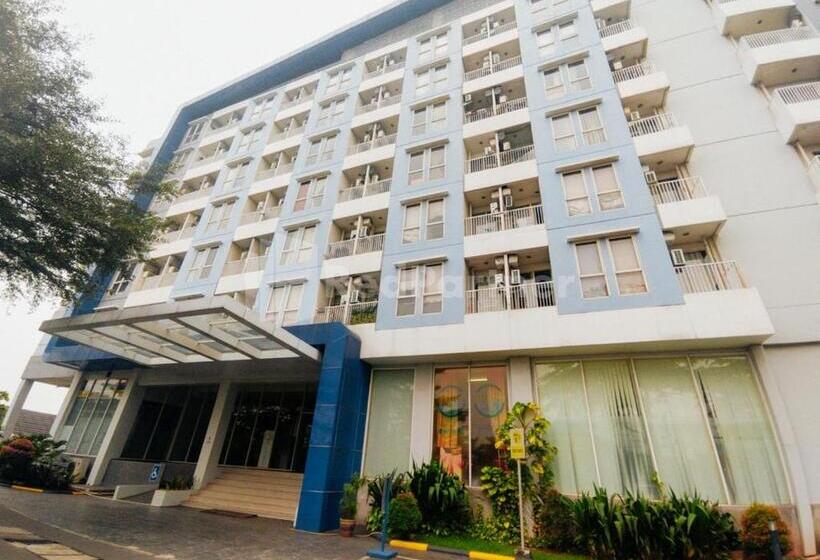 בית מלון כפרי Redliving Apartemen Skylounge Tamansari Vanez Room