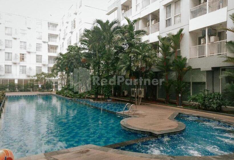 فندق Redliving Apartemen Skylounge Tamansari Vanez Room