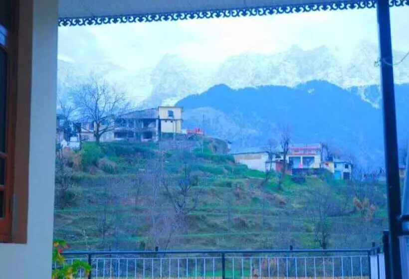 Hotelli Shiva Home Stay