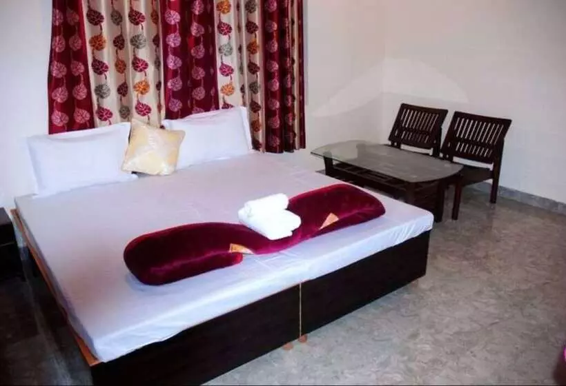 Hotelli Shiva Home Stay