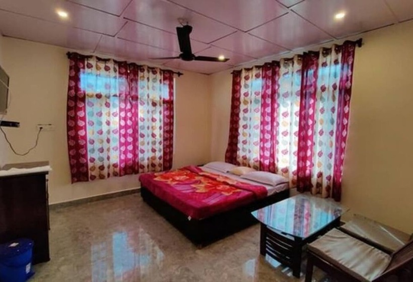 בית מלון כפרי Shiva Home Stay