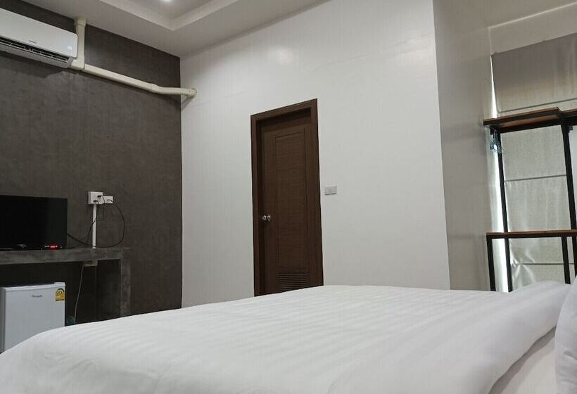 בית מלון כפרי Twenty Two