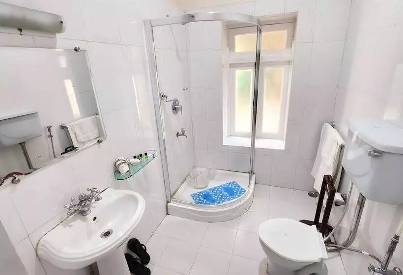 Ivanhoe Hotel A Heritage Property