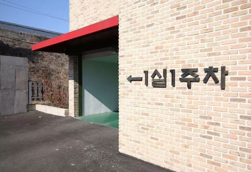 Jincheon Stay Self Check In Motel